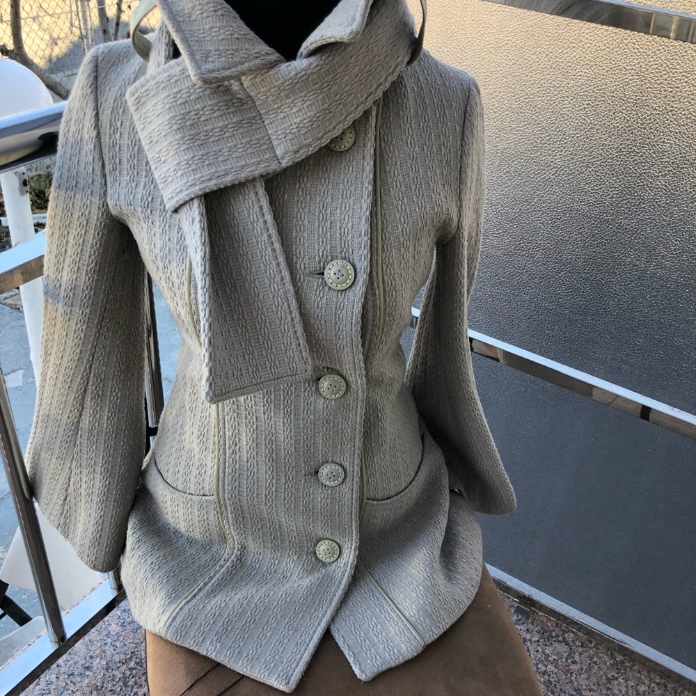 ✅❤️🌹Mackage tweed coat 🌹❤️✅